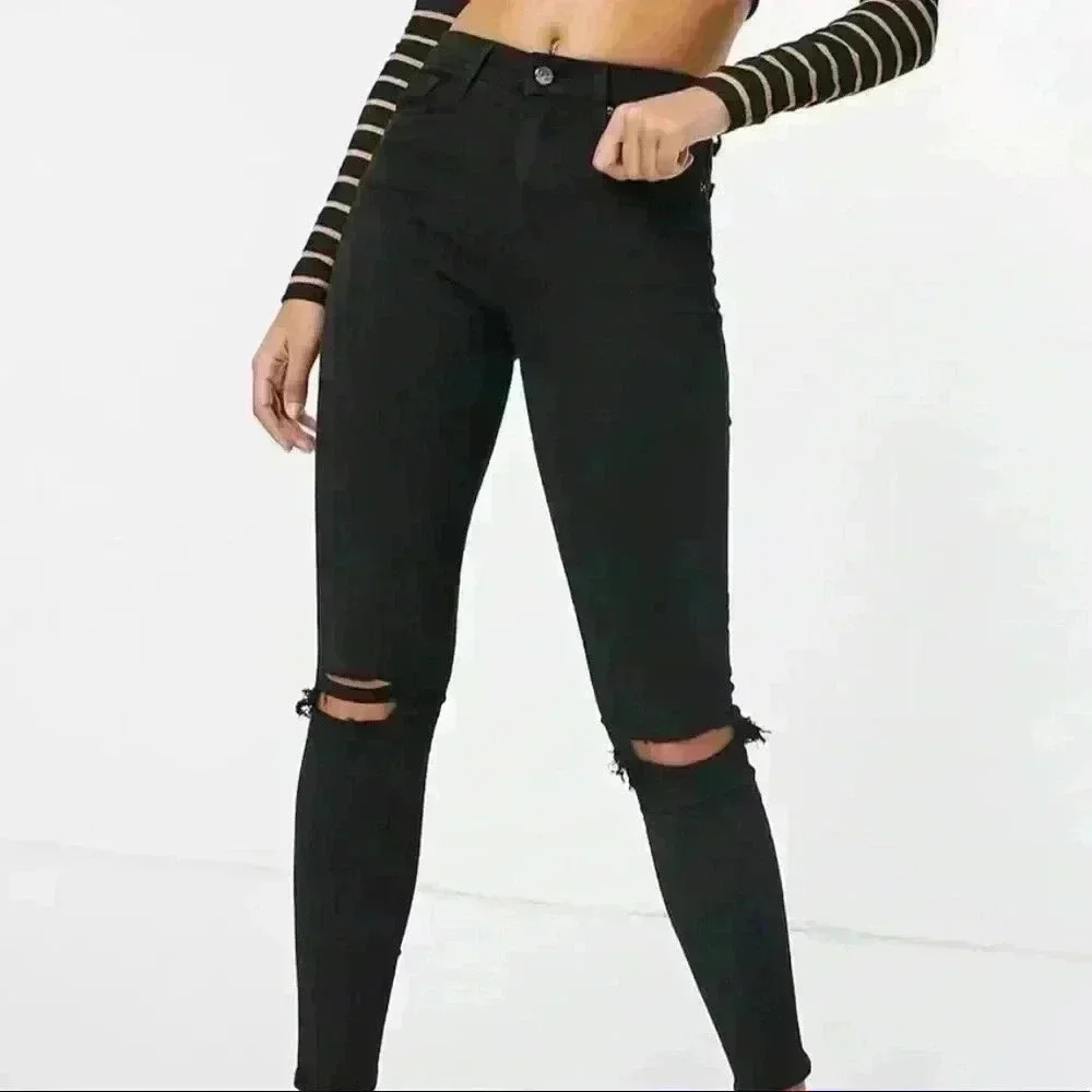TopShop‎ Black High Rise Distressed Skinny Jeans Size W28